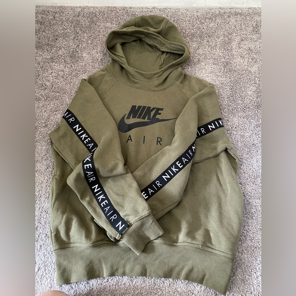 Nike Tops - Nike air hoodie